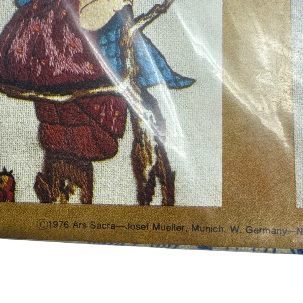 Vintage Hummel Stitchery Kit‎ 1976 Paragon Crewel Wall Hanging NOS Sealed